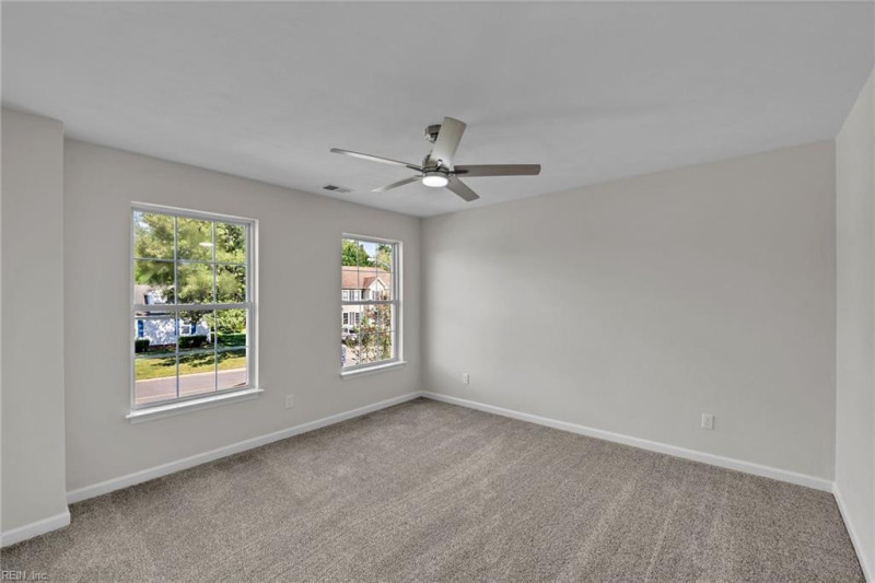 Photo 34 of 50 residential for sale in Chesapeake virginia
