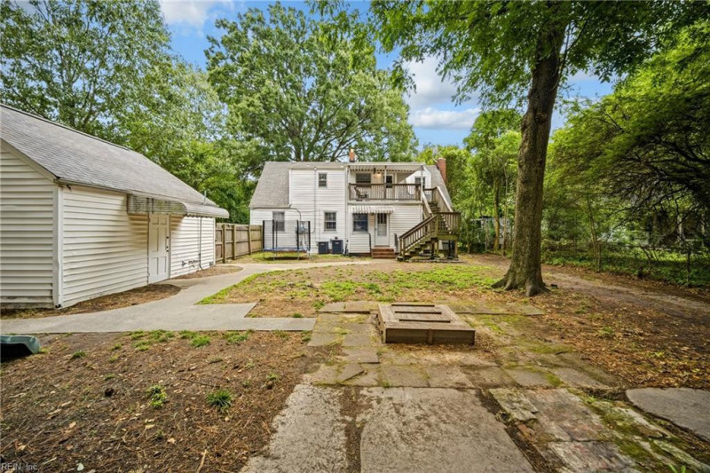 Photo 19 of 44 residential for sale in Norfolk virginia