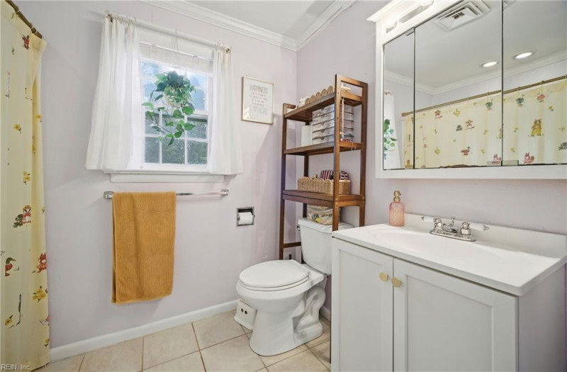 Photo 29 of 44 residential for sale in Norfolk virginia