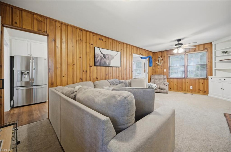 Photo 8 of 44 residential for sale in Norfolk virginia
