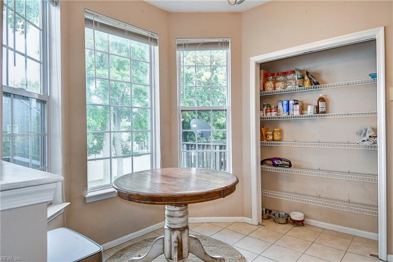 Photo 18 of 43 residential for sale in Virginia Beach virginia