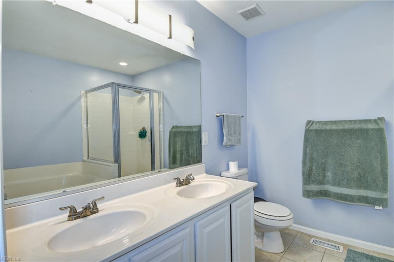 Photo 31 of 43 residential for sale in Virginia Beach virginia