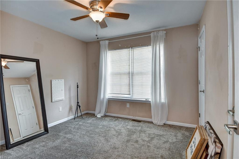 Photo 33 of 43 residential for sale in Virginia Beach virginia