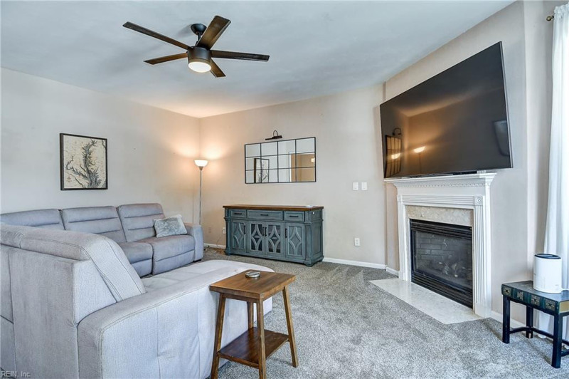 Photo 7 of 43 residential for sale in Virginia Beach virginia