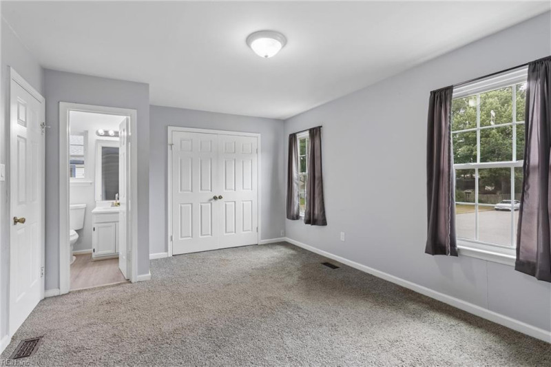 Photo 11 of 23 residential for sale in Newport News virginia
