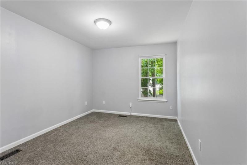 Photo 14 of 23 residential for sale in Newport News virginia