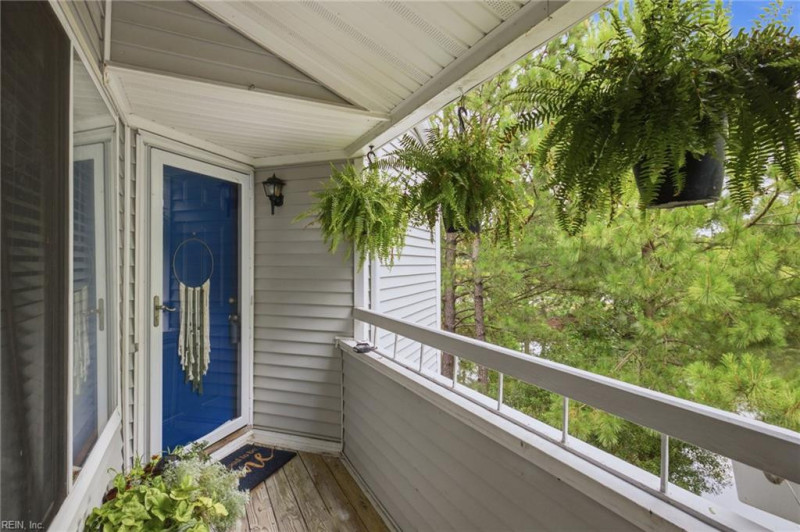 Photo 2 of 44 residential for sale in Virginia Beach virginia