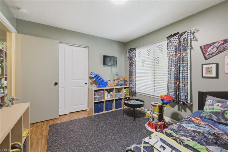 Photo 29 of 44 residential for sale in Virginia Beach virginia