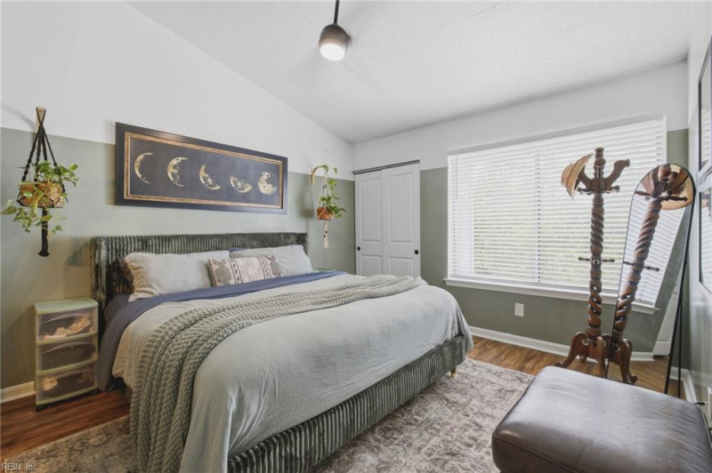Photo 32 of 44 residential for sale in Virginia Beach virginia