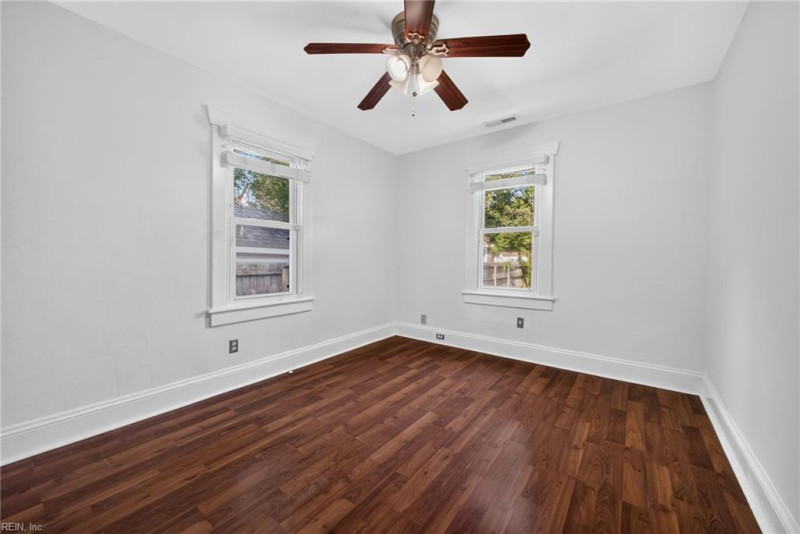 Photo 8 of 20 residential for sale in Chesapeake virginia Photo 8 of 20 residential for sale in Chesapeake virginia