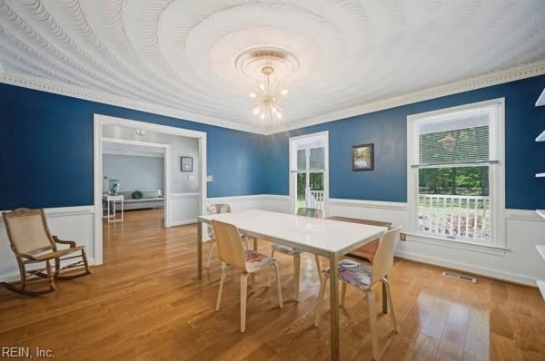 Photo 7 of 42 residential for sale in Chesapeake virginia