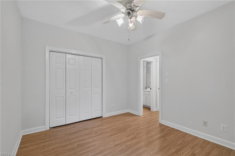 Photo 33 of 44 residential for sale in Hampton virginia