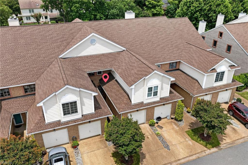 Photo 38 of 44 residential for sale in Hampton virginia