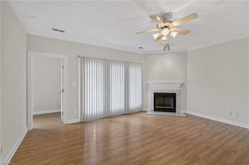 Photo 9 of 44 residential for sale in Hampton virginia
