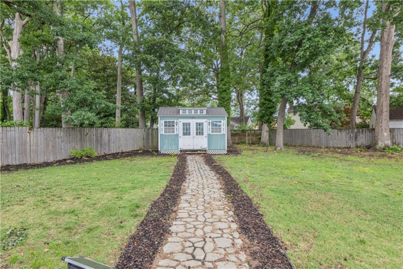 Photo 33 of 37 residential for sale in Norfolk virginia Photo 33 of 37 residential for sale in Norfolk virginia