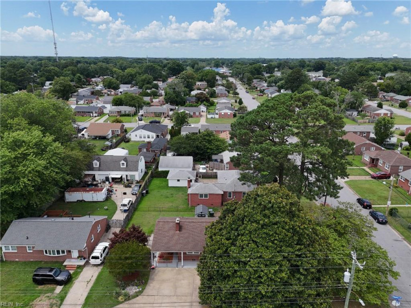 Photo 28 of 36 residential for sale in Hampton virginia