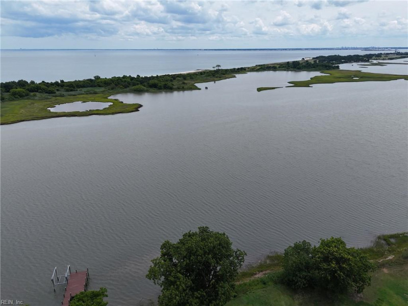 Photo 34 of 36 residential for sale in Hampton virginia