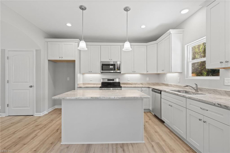 Photo 8 of 28 residential for sale in Norfolk virginia