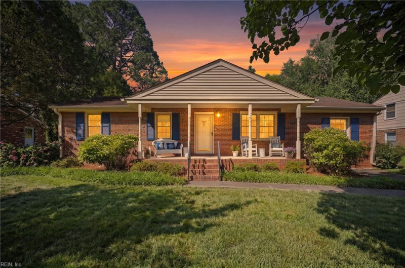 Photo 1 of 49 residential for sale in Portsmouth virginia