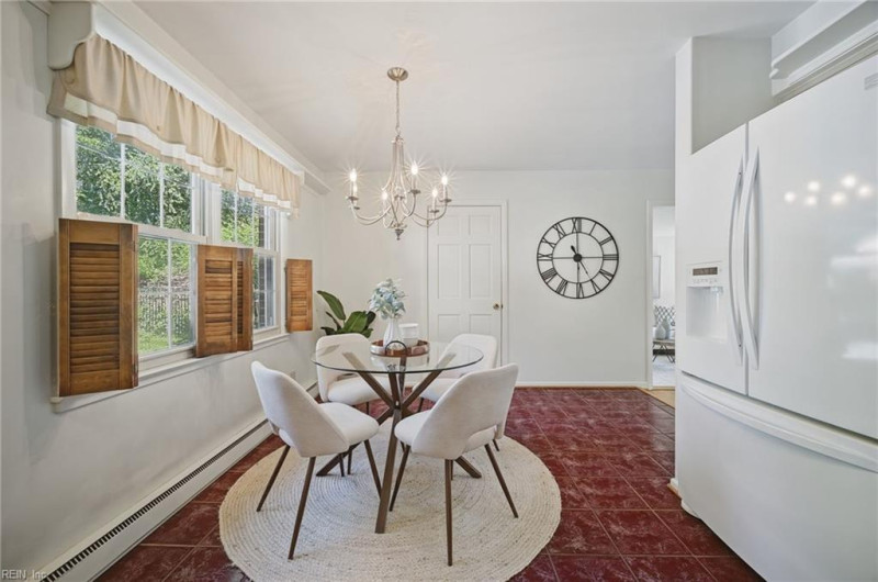 Photo 12 of 49 residential for sale in Portsmouth virginia