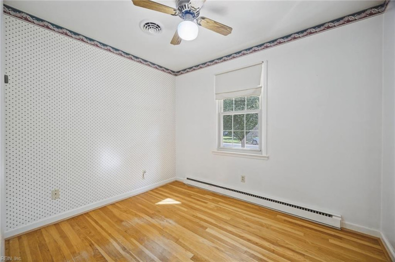 Photo 24 of 49 residential for sale in Portsmouth virginia