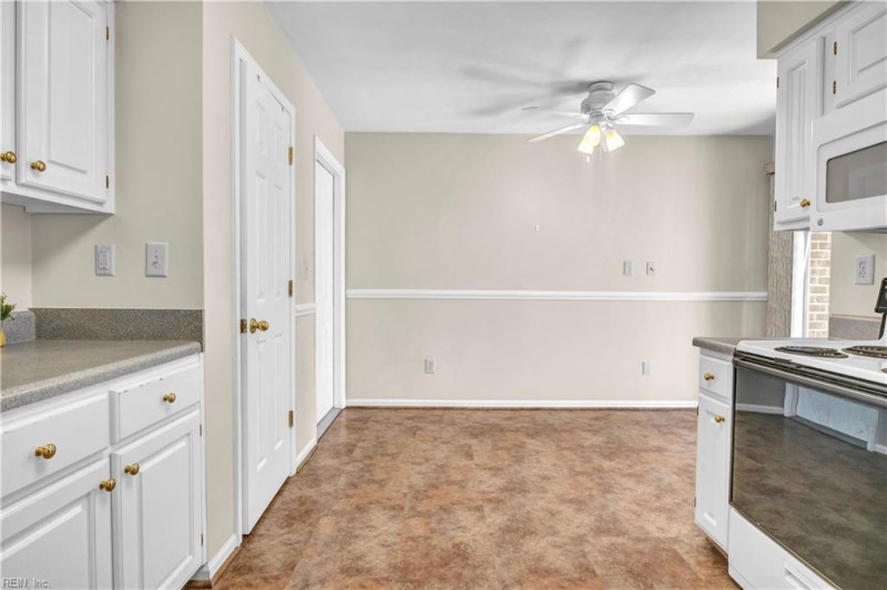 Photo 9 of 30 residential for sale in Chesapeake virginia Photo 9 of 30 residential for sale in Chesapeake virginia