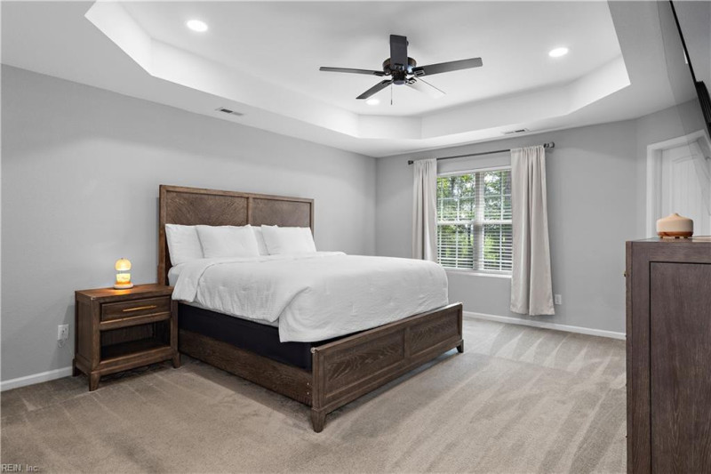 Photo 17 of 30 residential for sale in Suffolk virginia