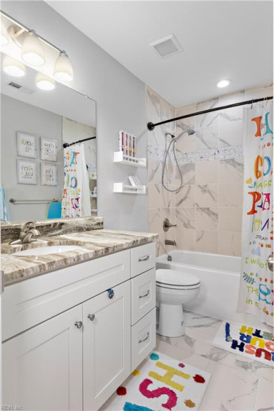 Photo 23 of 30 residential for sale in Suffolk virginia