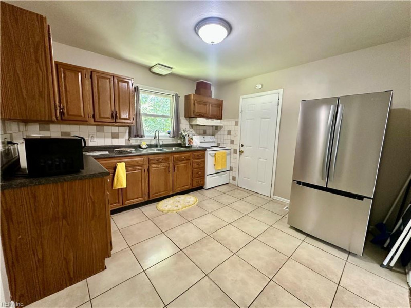 Photo 9 of 32 residential for sale in Hampton virginia Photo 9 of 32 residential for sale in Hampton virginia