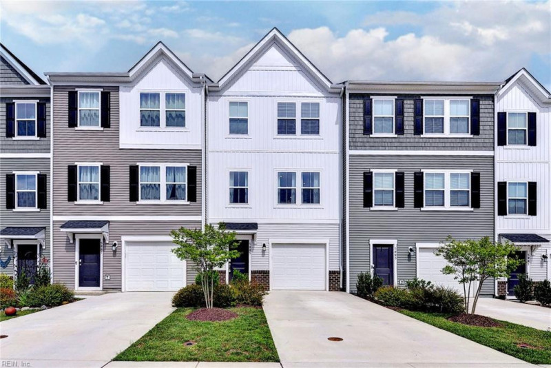 Photo 1 of 34 residential for sale in New Kent County virginia