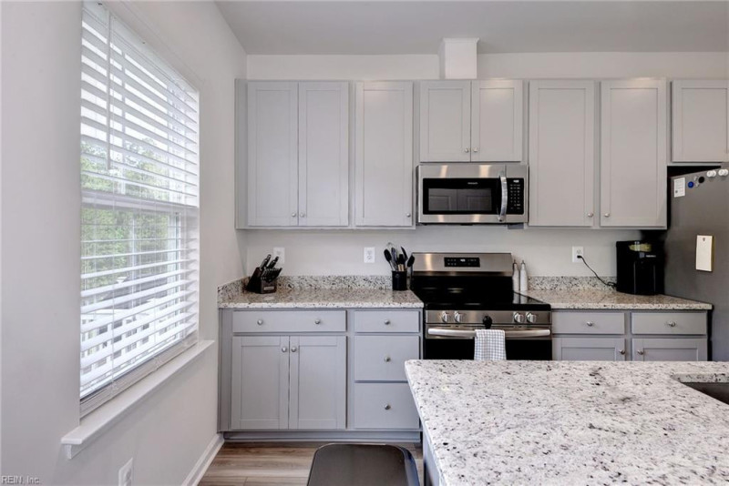 Photo 9 of 34 residential for sale in New Kent County virginia