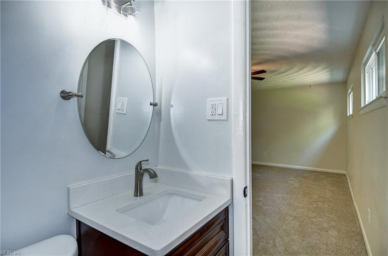 Photo 24 of 33 residential for sale in Chesapeake virginia