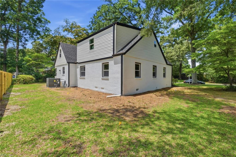 Photo 31 of 35 residential for sale in Norfolk virginia Photo 31 of 35 residential for sale in Norfolk virginia