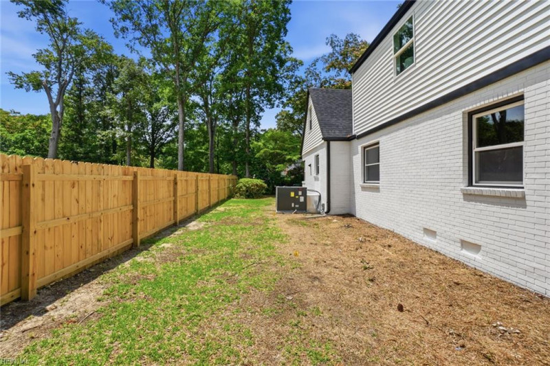 Photo 32 of 35 residential for sale in Norfolk virginia Photo 32 of 35 residential for sale in Norfolk virginia