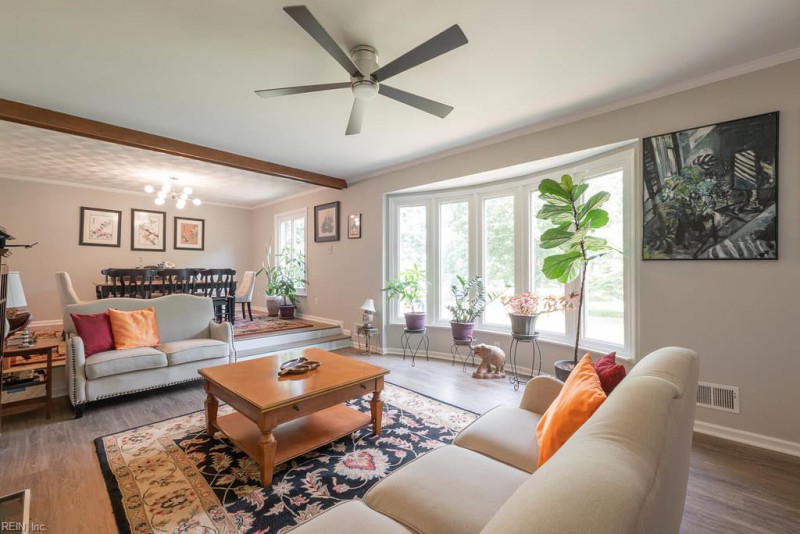 Photo 20 of 39 residential for sale in Chesterfield County virginia
