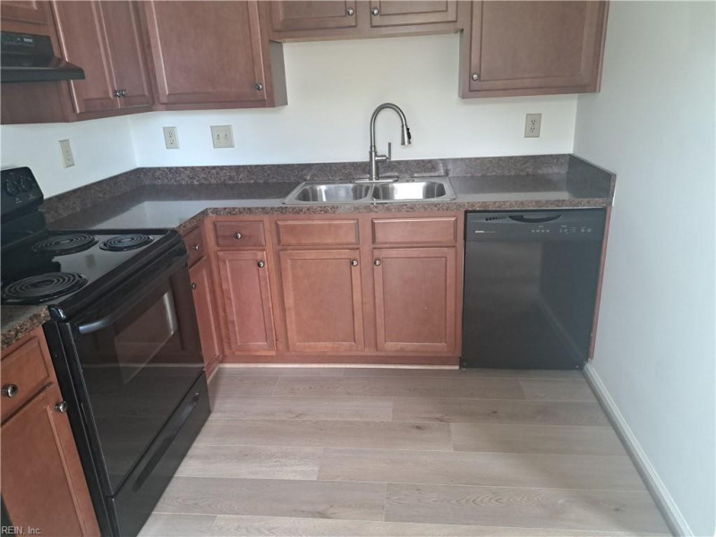 Photo 2 of 24 residential for sale in Virginia Beach virginia