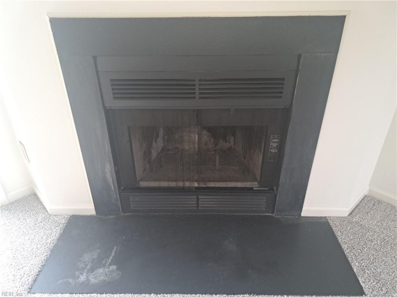 Photo 8 of 24 residential for sale in Virginia Beach virginia