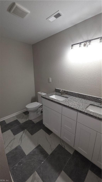 Photo 15 of 19 residential for sale in Norfolk virginia