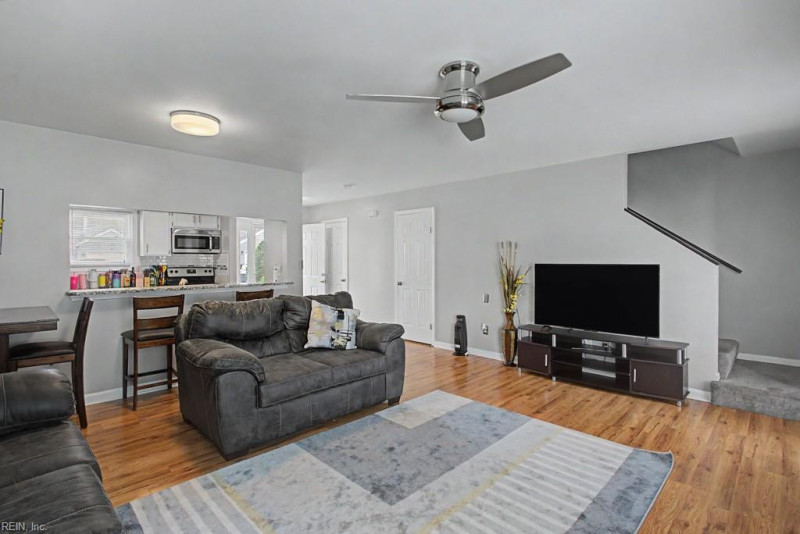 Photo 10 of 21 residential for sale in Hampton virginia
