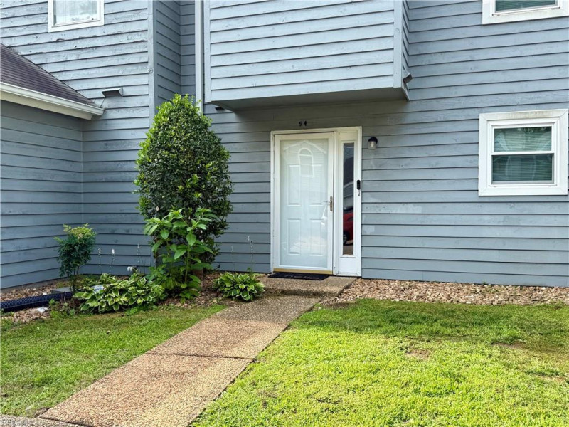 Photo 2 of 21 residential for sale in Hampton virginia