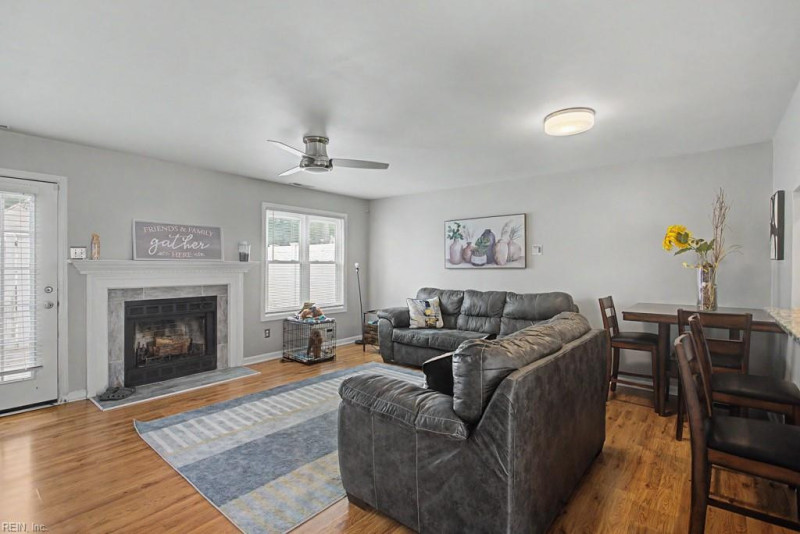 Photo 7 of 21 residential for sale in Hampton virginia