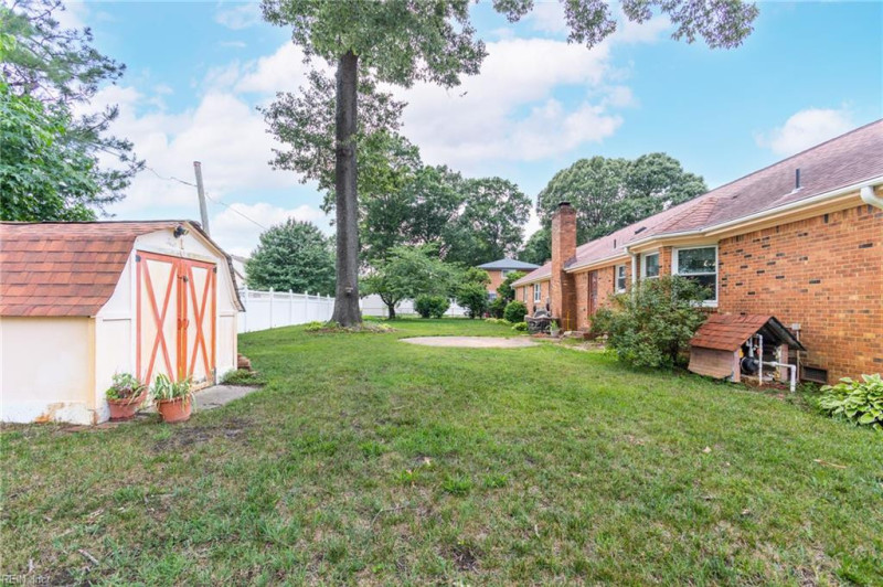 Photo 41 of 46 residential for sale in Chesapeake virginia Photo 41 of 46 residential for sale in Chesapeake virginia