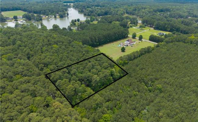 Lot 2 Yacht Club Road, Mathews County, VA 23076