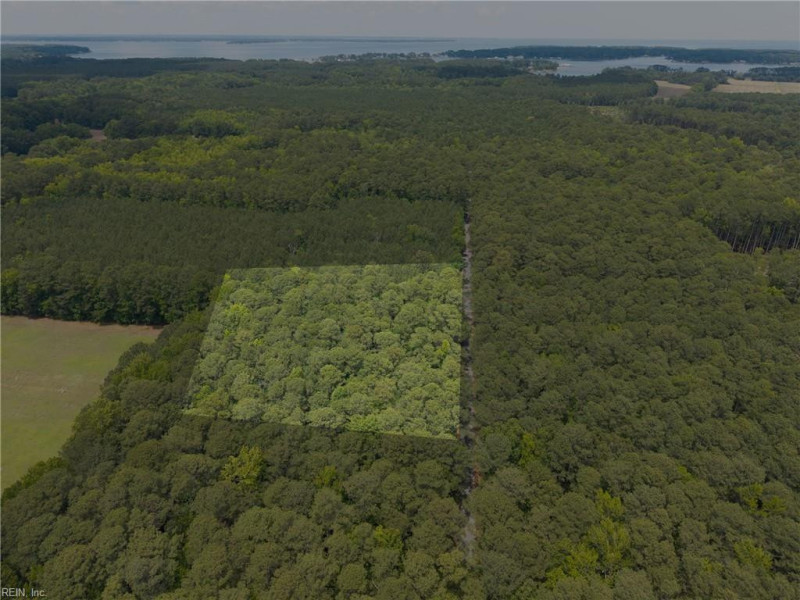 Photo 7 of 13 land for sale in Mathews County virginia Photo 7 of 13 land for sale in Mathews County virginia
