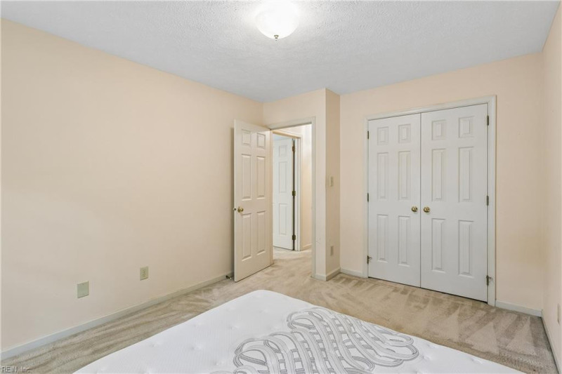 Photo 42 of 48 residential for sale in James City County virginia