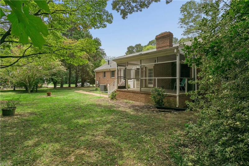 Photo 46 of 48 residential for sale in James City County virginia