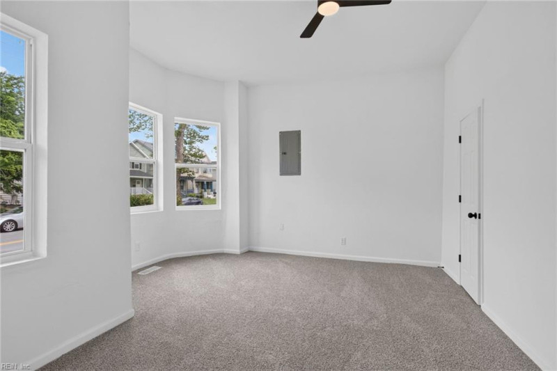 Photo 6 of 29 residential for sale in Portsmouth virginia Photo 6 of 29 residential for sale in Portsmouth virginia