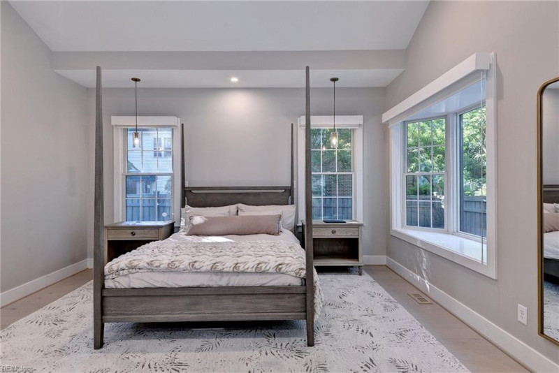 Photo 25 of 50 residential for sale in Newport News virginia