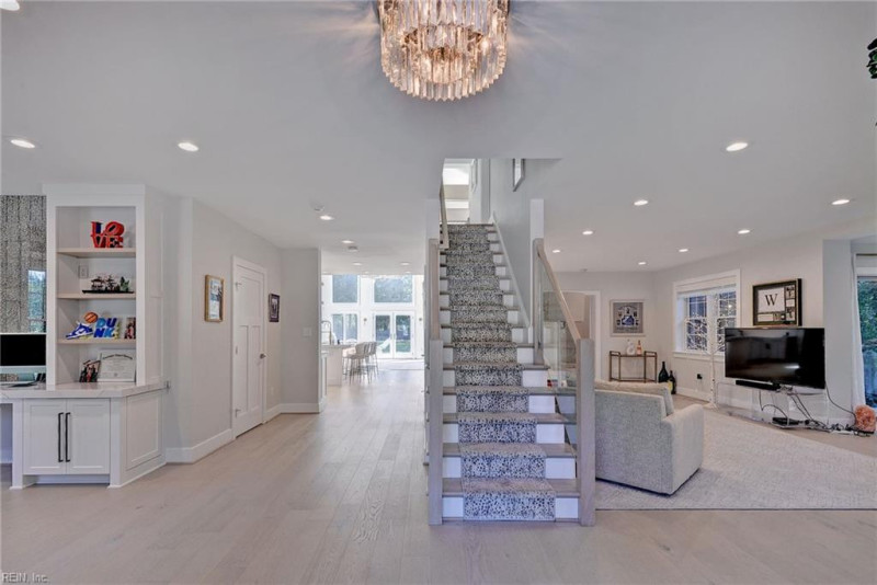Photo 3 of 50 residential for sale in Newport News virginia