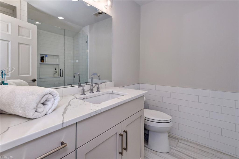 Photo 34 of 50 residential for sale in Newport News virginia
